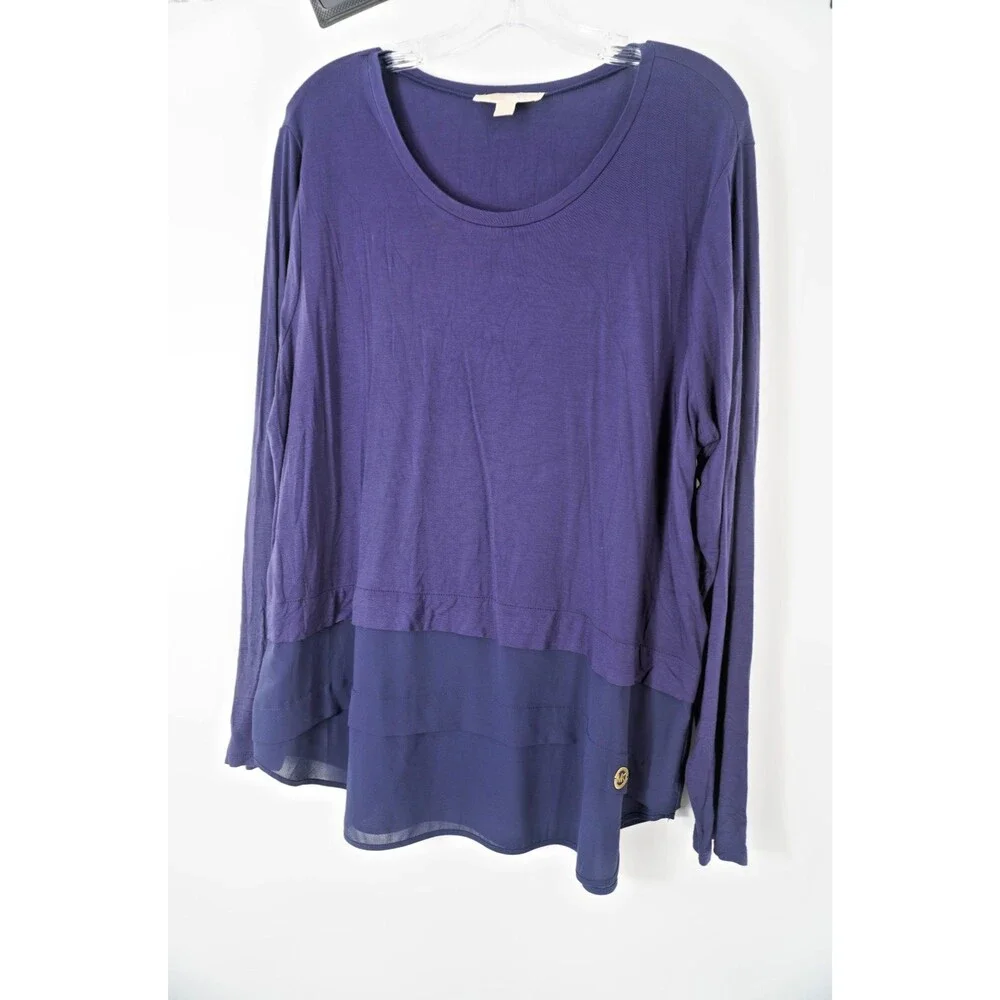 Michael Kors Size 2X Navy Blue Mixed Media Tiered Chiffon Hem Blouse Logo Charm
